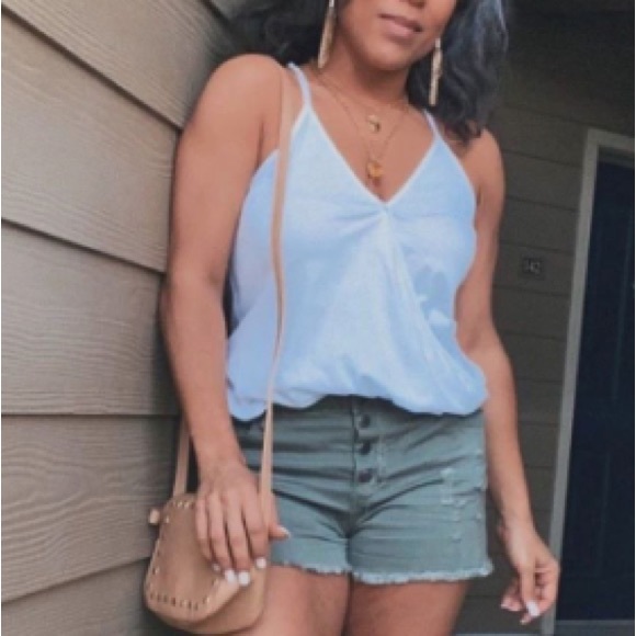 White wrap style tank top, PRETTY! Sz SM - Picture 10 of 11